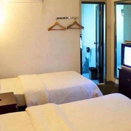 Xiangmei Chain Hotel Shenzhen Qianhai Branch Екстериор снимка