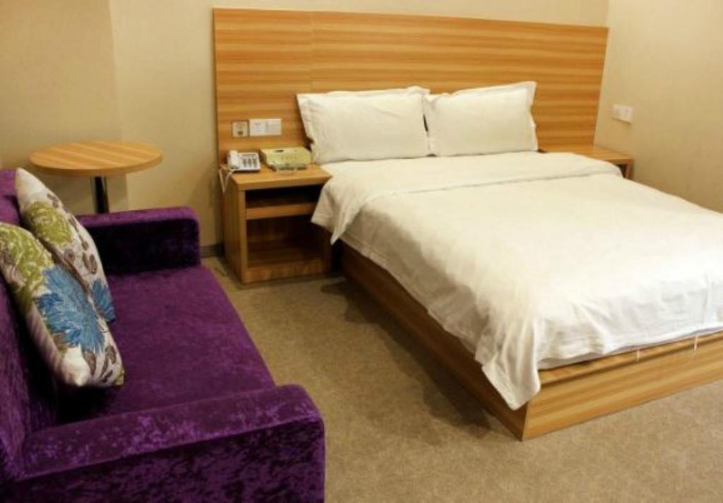 Xiangmei Chain Hotel Shenzhen Qianhai Branch Екстериор снимка