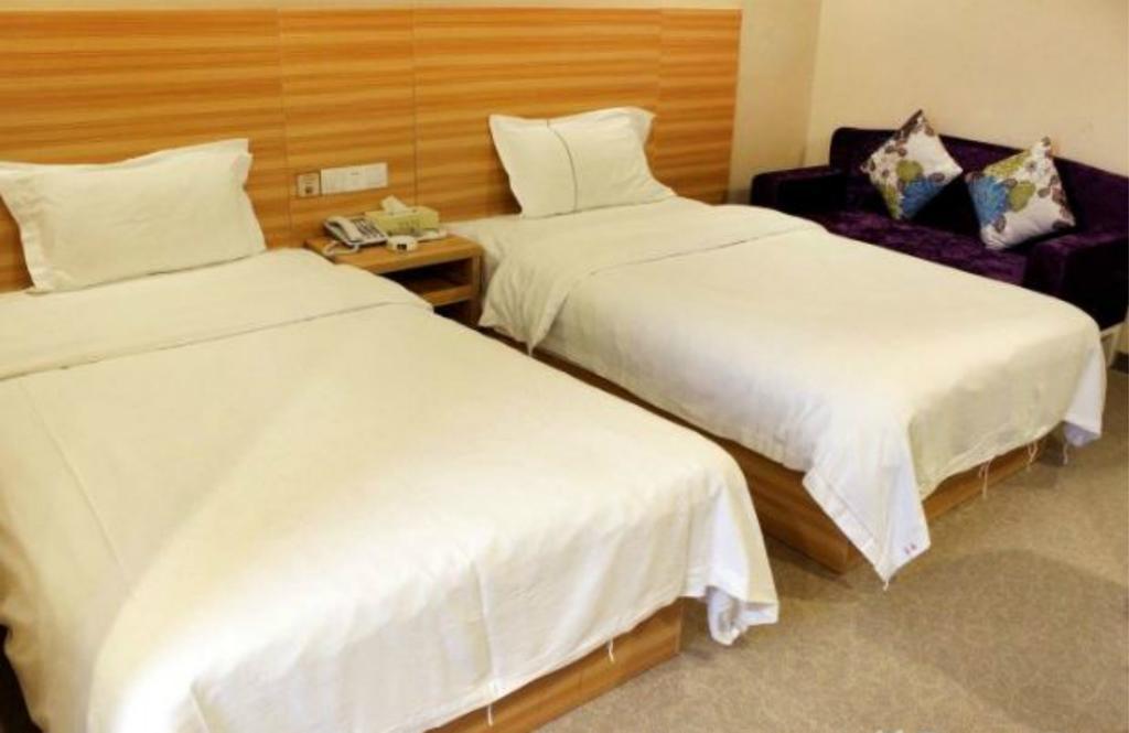 Xiangmei Chain Hotel Shenzhen Qianhai Branch Екстериор снимка