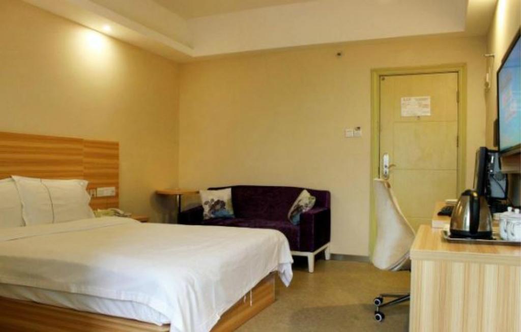 Xiangmei Chain Hotel Shenzhen Qianhai Branch Екстериор снимка